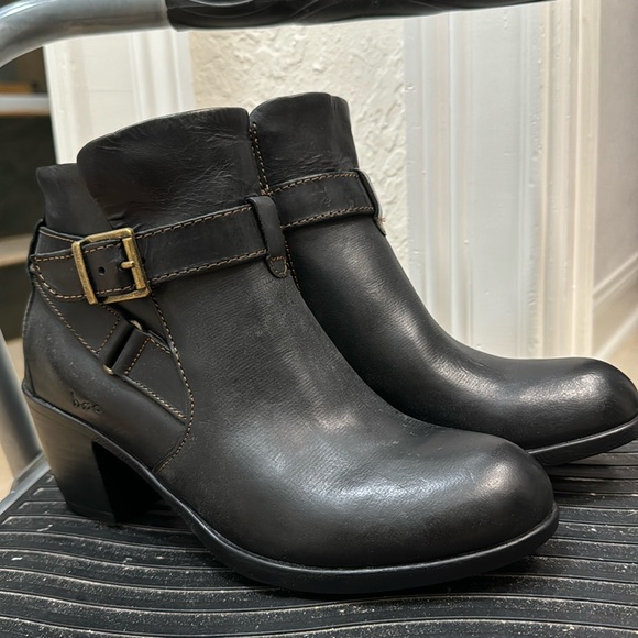BOC ankle boots. 6 1/2 NEW. never worn. Gorgeous boots. - Picture 1 of 16